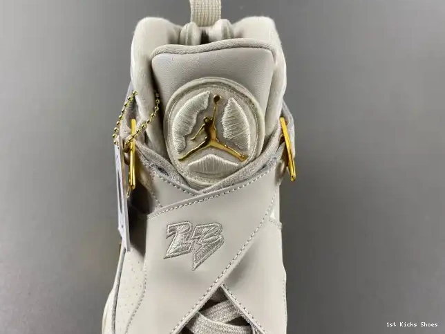 1st Kicks Shoes Champagne 832821-030 Jordan Retro 8 0603